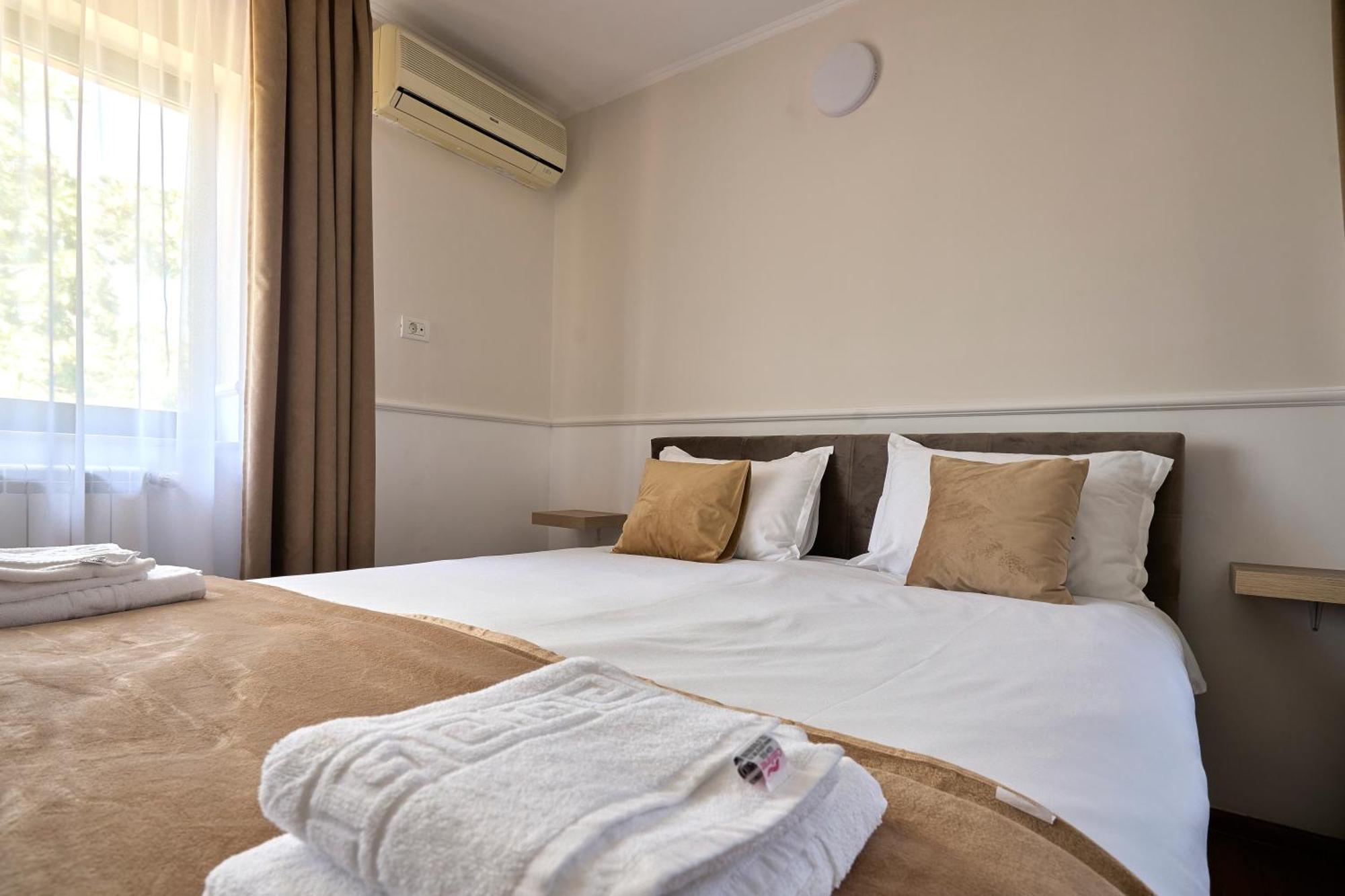 Therme Airport Resort Corbeanca Εξωτερικό φωτογραφία