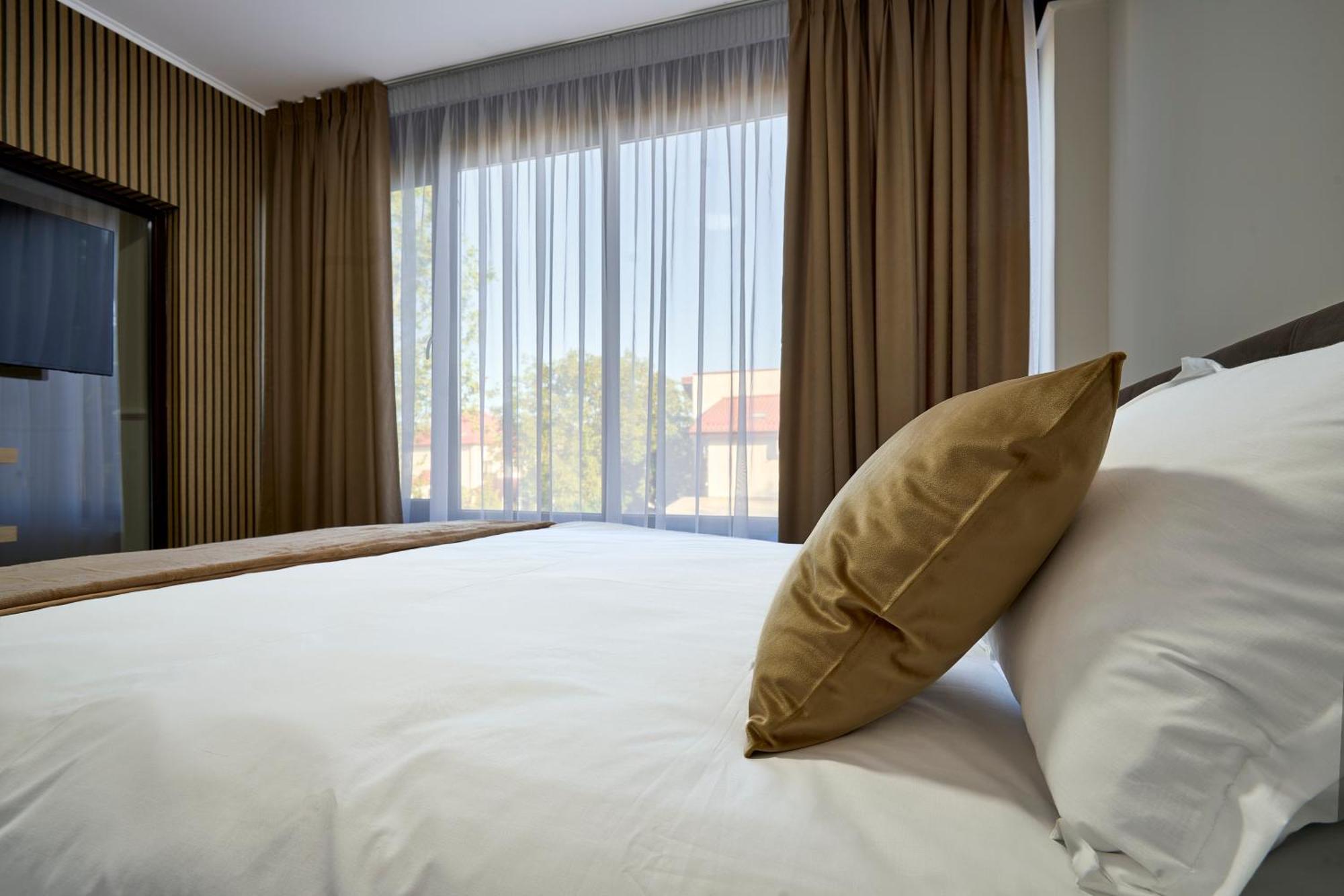 Therme Airport Resort Corbeanca Εξωτερικό φωτογραφία