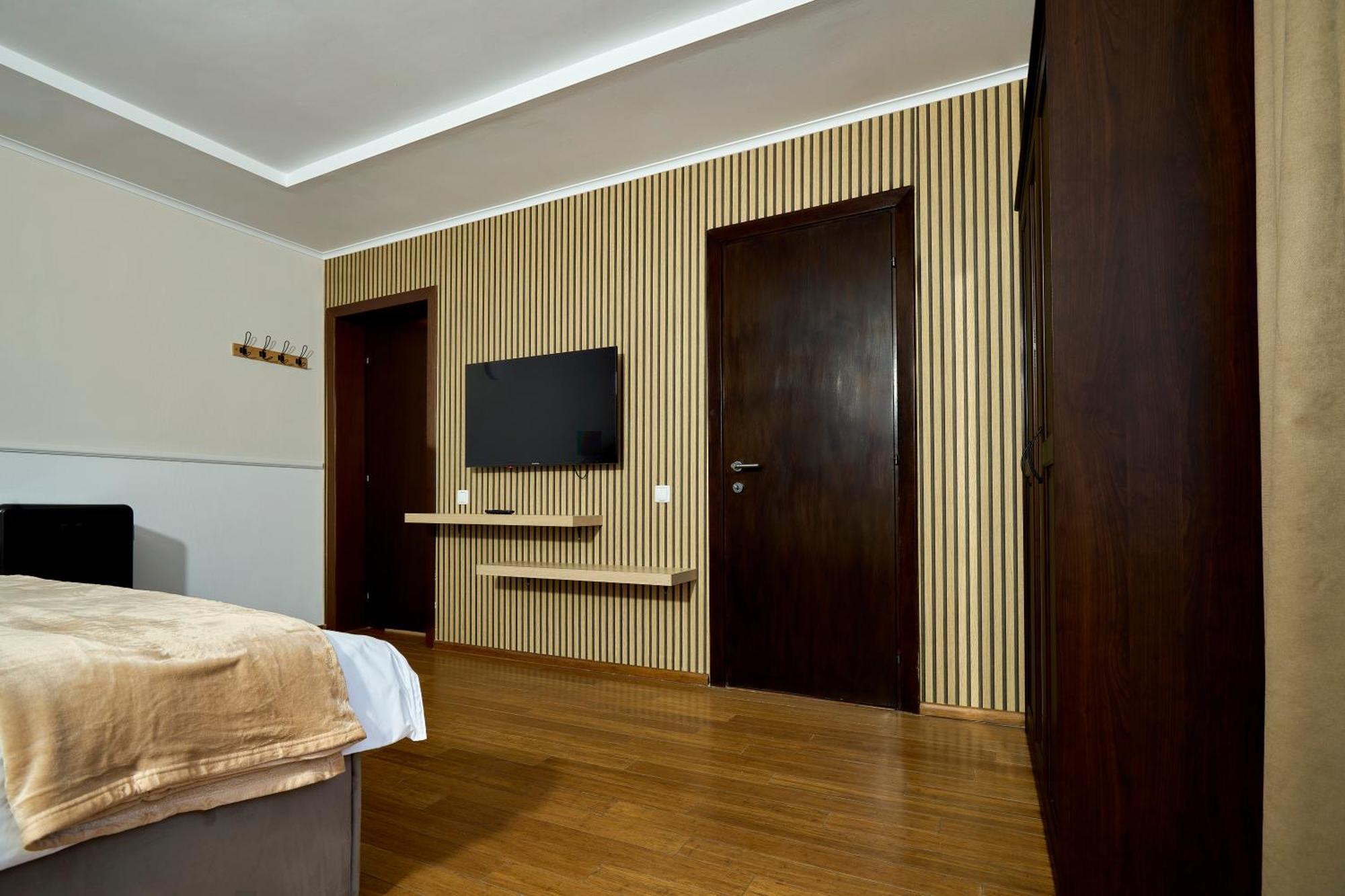 Therme Airport Resort Corbeanca Εξωτερικό φωτογραφία