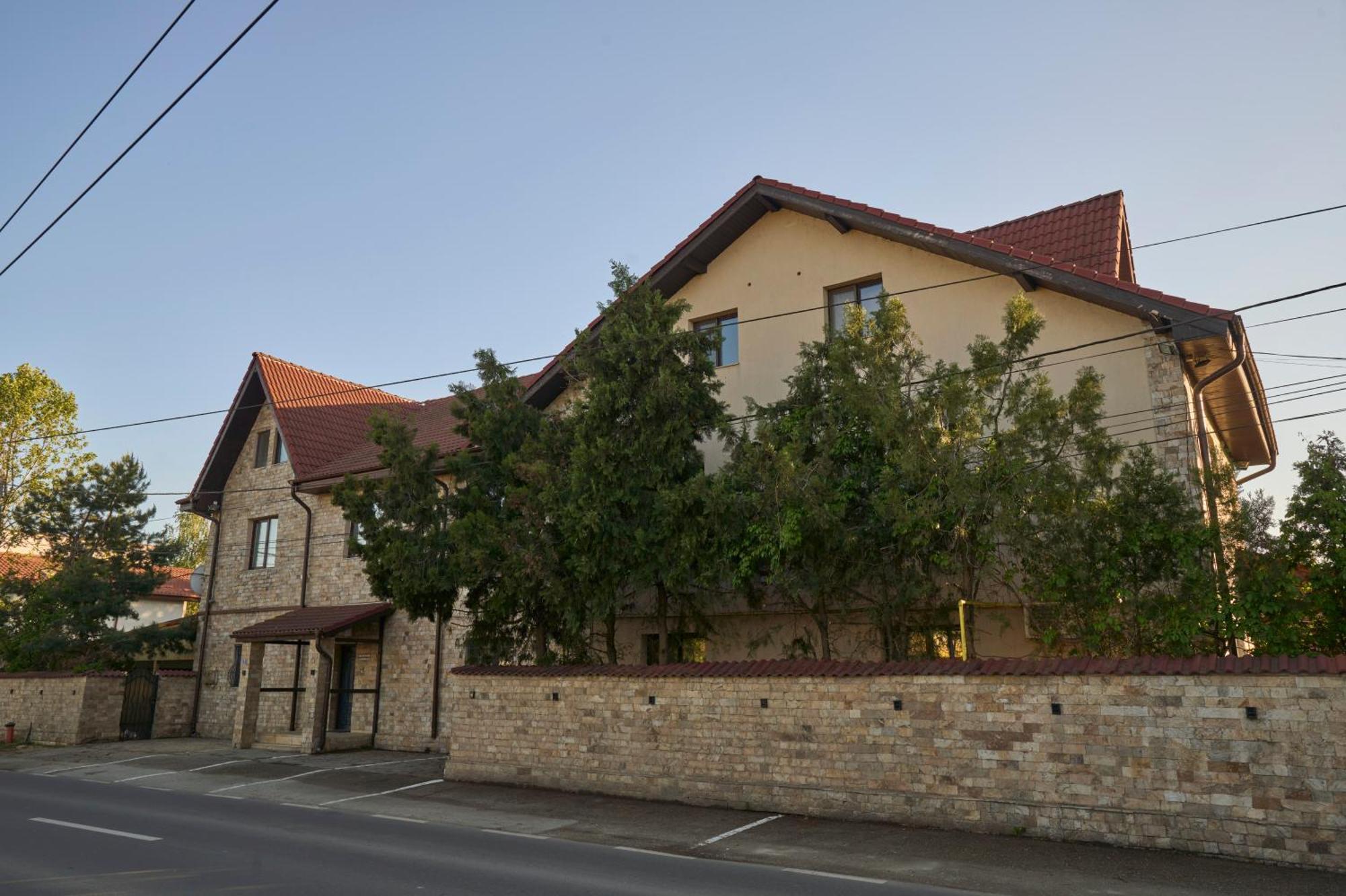 Therme Airport Resort Corbeanca Εξωτερικό φωτογραφία